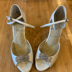 Angel Nuran Marquesa Wedges *Perfect for Weddings*